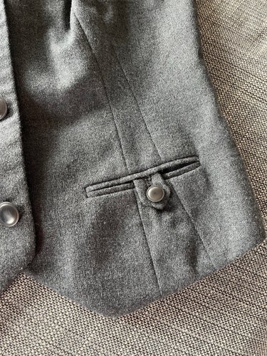 * Väst från InWear i storlek 34