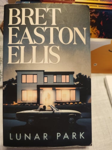 Lunar Park av Bret Easton Ellis, 2005