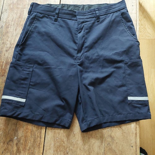 Vf Imagewear mörkblå shorts, storlek 36R-095