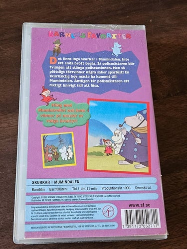MUMINTROLLET SKURKAR I MUMINDALEN - SVENSK TAL. (VHS)