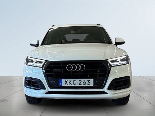 Audi Q5 40 TDI quattro S line Dragkrok Dvärme B&O-ljud Navi S&V
