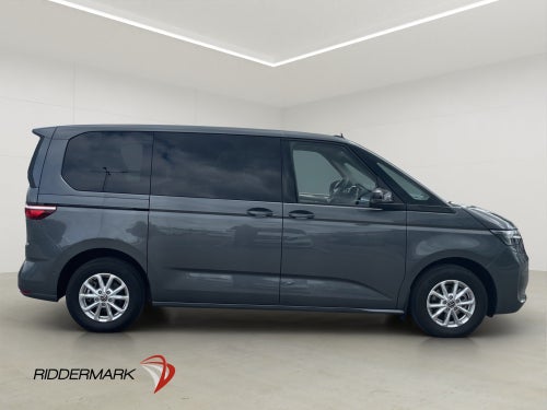 Volkswagen Multivan 6-Sits Cockpit Dragkrok Värmare CARPLAY