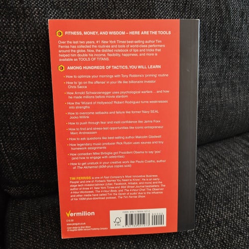 Tools of Titans av Tim Ferriss, 2016 - Stor stor-pocket på 674 sidor