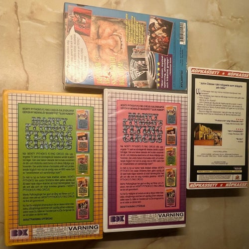 Monty Python & John Cleese VHS-samling 4st – Time Bandits + Flying Circus