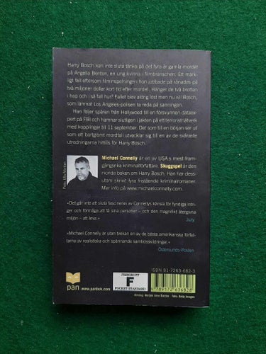 Skuggspel - Michael Connelly, 2006, pocket, mycket gott skick.