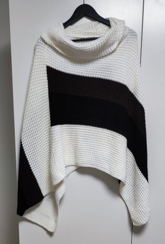 Elitzia vit, svart och brun poncho, storlek XXL