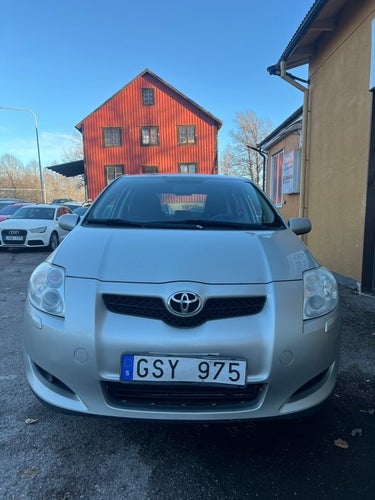 Toyota Auris 5-dörrar 2.0 D-4D Manuell, 126hk, 2007