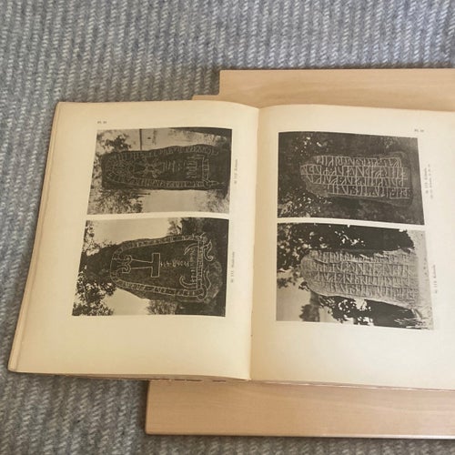 SÖDERMANLANDS RUNINSKRFTER. E Brate o E weeeén, andra häftet, 1932