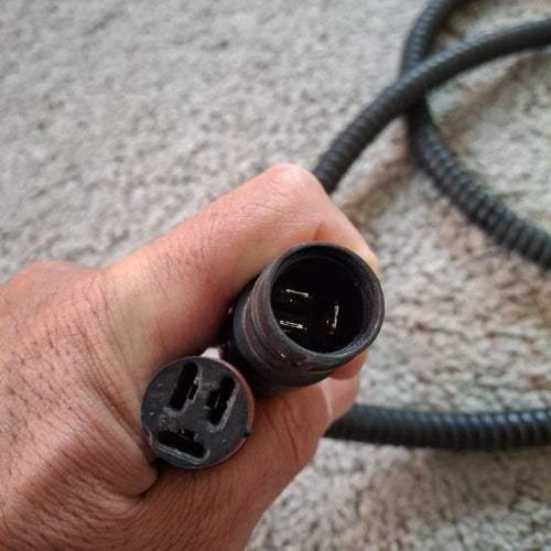 Kabel med 3-pin kontakter