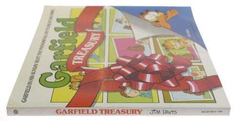 Jim Davis - Garfield Treasury