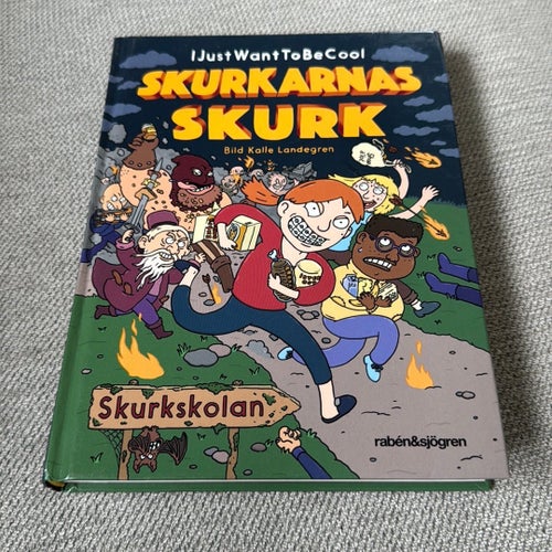 Bok: Skurkarnas Skurk – del 1: Skurkskolan (IJustWantToBeCool