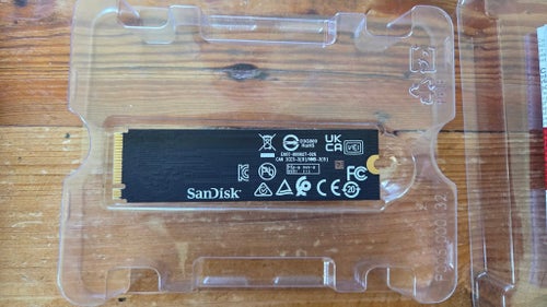 Sandisk WD Black SN7100 NVMe Gen 4 SSD 2TB