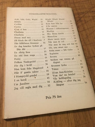 Röda rosor, blå violer - Populära visor nummer 61 1950