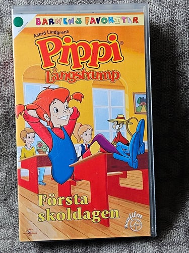 PIPPI LÅNGSTRUMP : FÖRSTA SKOLDAGEN, ,SVENSK TAL - VHS .