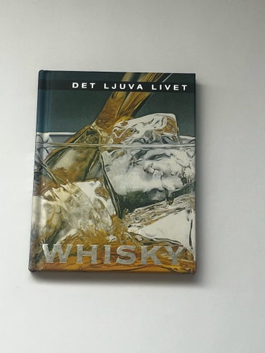 Whisky av Alan Brien