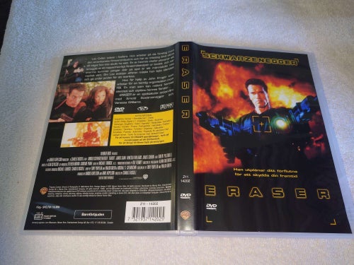 Eraser (Arnold Schwarzenegger, James Caan, James Coburn)