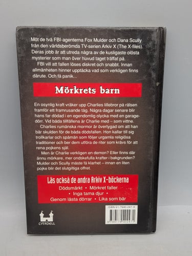 Mörkrets barn (Arkiv X nr 5) av Garth Nix