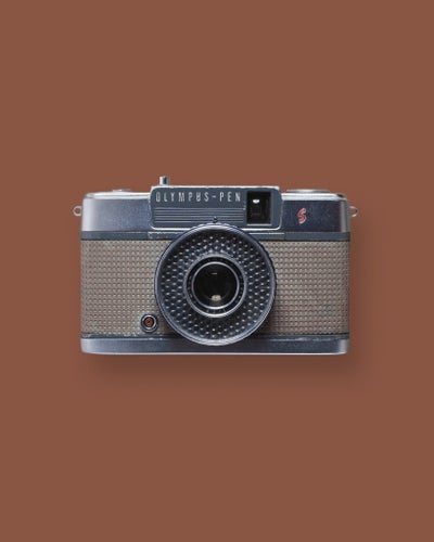 Olympus Pen-EE Half-Frame Camera