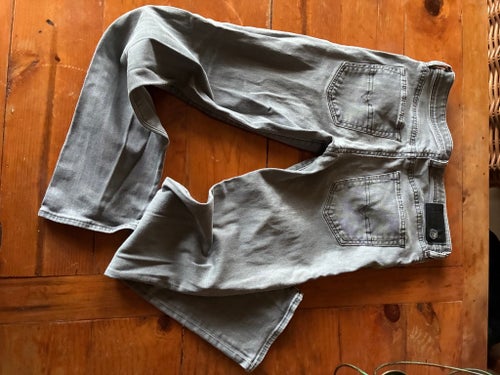 Diesel gråa jeans, storlek 29