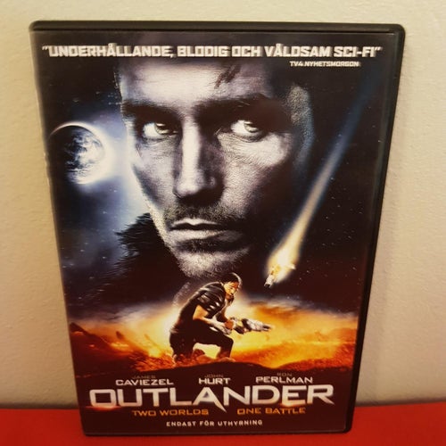 DVD - Outlander (2008) - James Caviezel/John Hurt - Mycket Fint Skick
