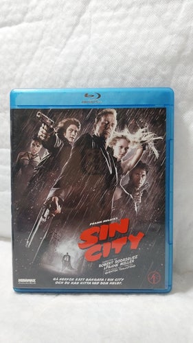 Sin City 2005 Blu-Ray