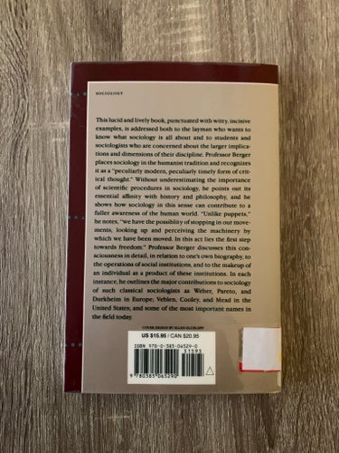 Invitation to Sociology: A Humanistic Perspective av Peter L. Berger