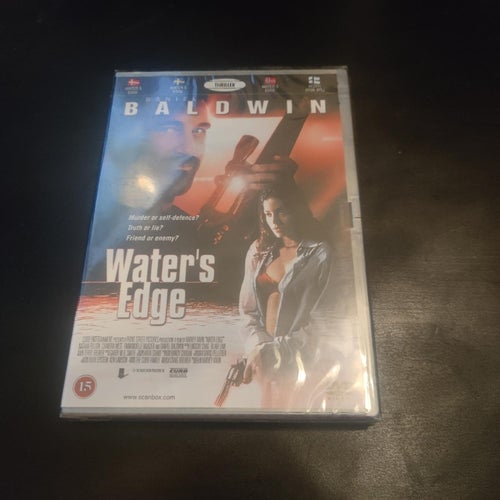 Waters Edger Ny Inplastad