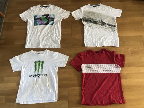 4 st T-shirts i olika färger och mönster storlek M