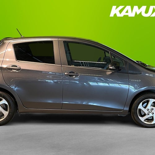 Toyota Yaris Hybrid e-CVT 101hk