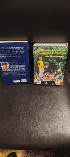 Premier League : fakta ligan & Sverige 94 : Arroll, Robert Börjesson
