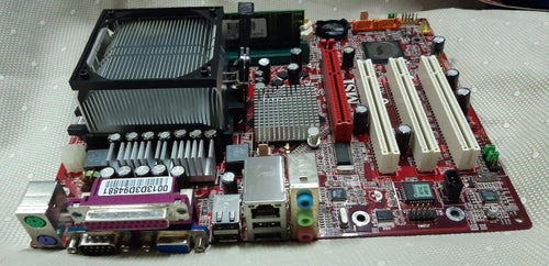 VIA VT8237R Plus motherboard