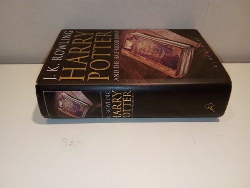 Harry Potter And The Half-Blood Prince - J.K Rowling
