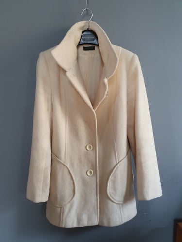 Ricci beige kappa i Cashmere Kashmir, storlek 36-38