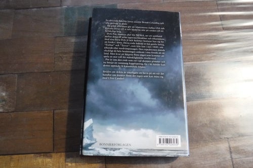 Striden om Arktis författare Clive Cussler