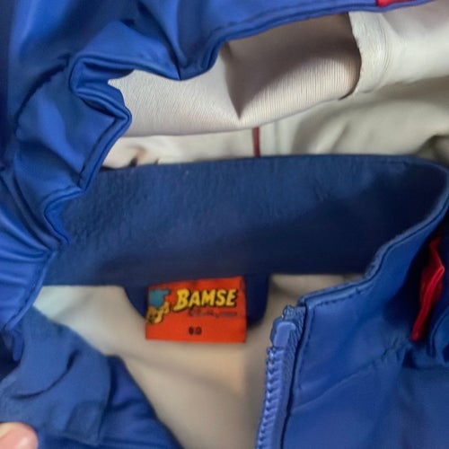 Bamse blå/röd regnjacka