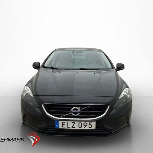 Volvo V40 T3 150hk Ocean Race Skinn Navi Värmare PDC