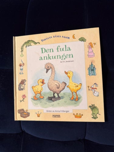 Den fula ankungen av H C Andersen, 2004
