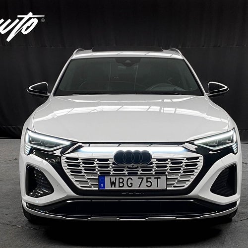 Audi Q8 55 e-tron Q 408HK S-Line /B&O /HuD /Matrix /Se Spec