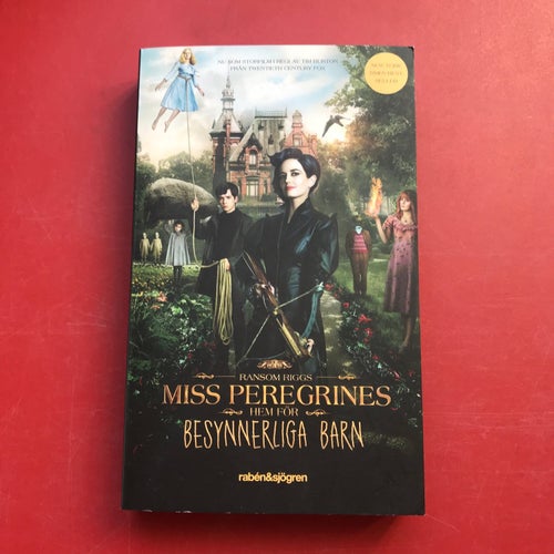 MISS PEREGRINES HEM FÖR BESYNNERLIGA BARN + SPÖKSTADEN Ransom Riggs