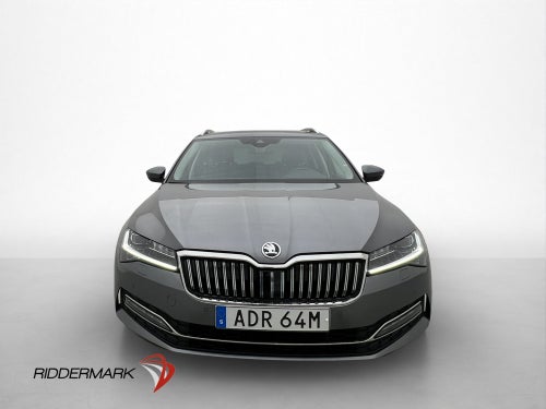 Skoda Superb 4x4 200hk Business Värmare Drag Pano MOMS
