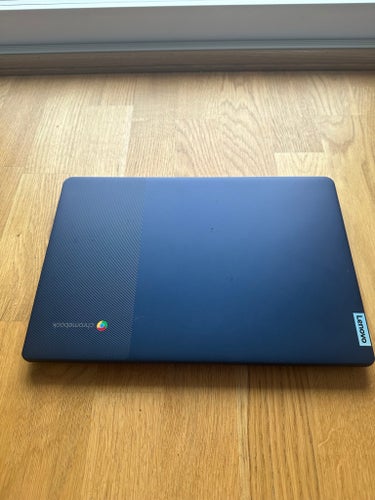 Lenovo Chromebook IdeaPad Slim 3 4GB/64GB 14" bärbar dator