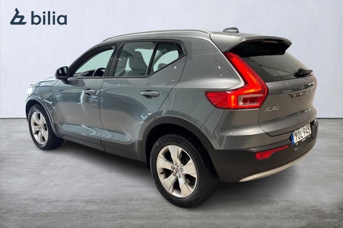 Volvo XC40 T4 AWD Momentum Advanced Edition