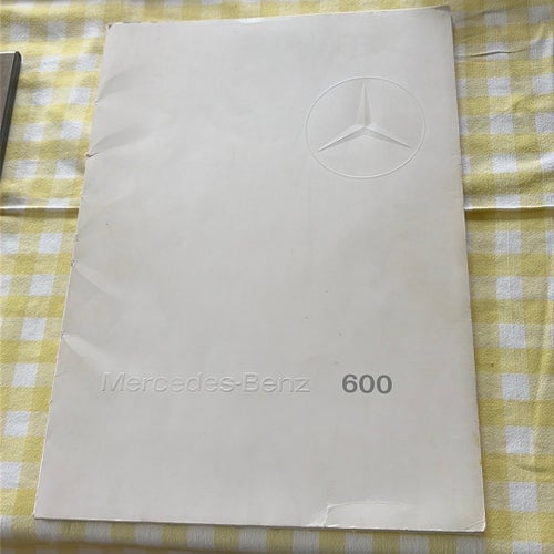 Mercedes-Benz 600 på svenska från 1963