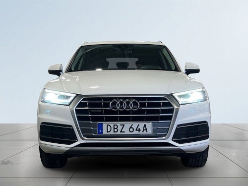 Audi Q5 40 TDI quattro S Tronic Drag Värmare Psens S&V-hjul