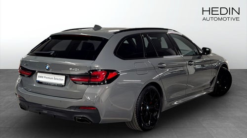 BMW 540i xDrive Touring M Sport
