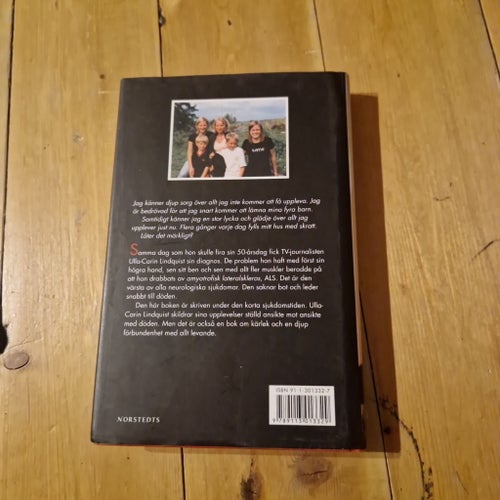 Ro utan åror av Ulla-Carin Lindquist