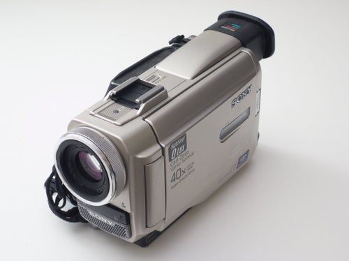 Sony Handycam DCR-TRV10E
