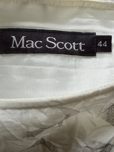 Mac Scott vit kjol, storlek 44