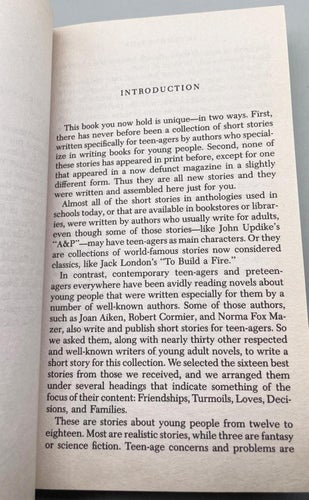 Sixteen: Short Stories by Outstanding Writers for Young Adults (80-tal)