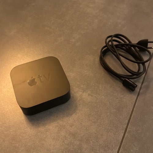 Apple TV 64Gb